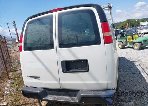 2013 Chevrolet Express 2500 Work Van из США, поврежденный, VIN 1GCWGFBA8D1102953